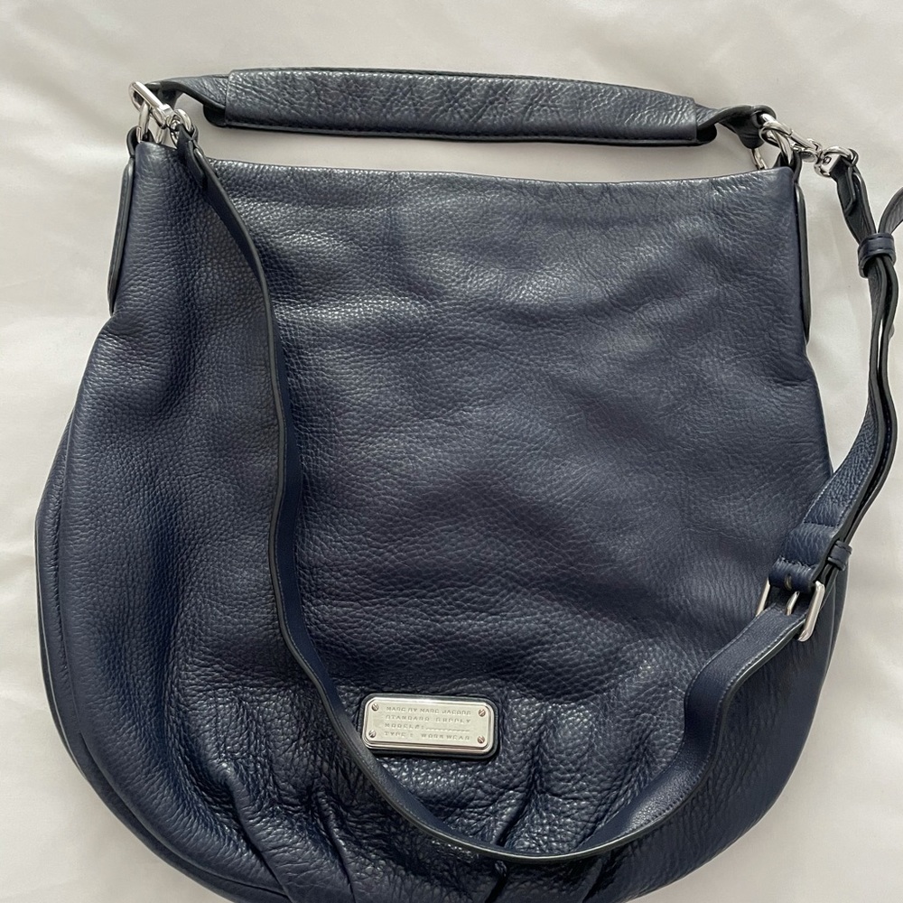Marc Jacobs hobo bag